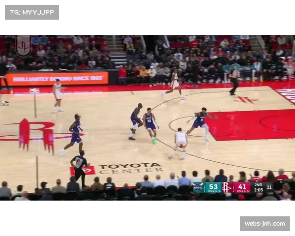 数据视角:火箭客场大胜公牛,申京高位轴心作用显著,助攻创造生涯新高