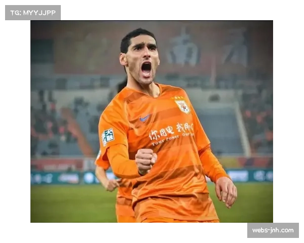 半场战报：泰山0-0河南，费莱尼头球中柱，双方射门合计仅3次